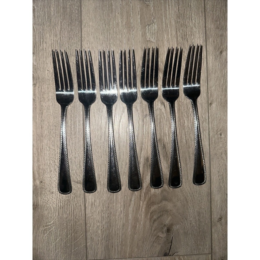 7 Dinner Forks Wallace ASHCROFT 18/10 Stainless China 8‎ 1/4" Flatware